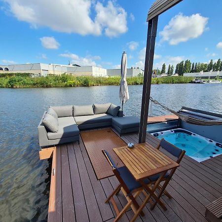 Wikkelboats @ Tramkade Den Bosch Villa Orthen Dış mekan fotoğraf